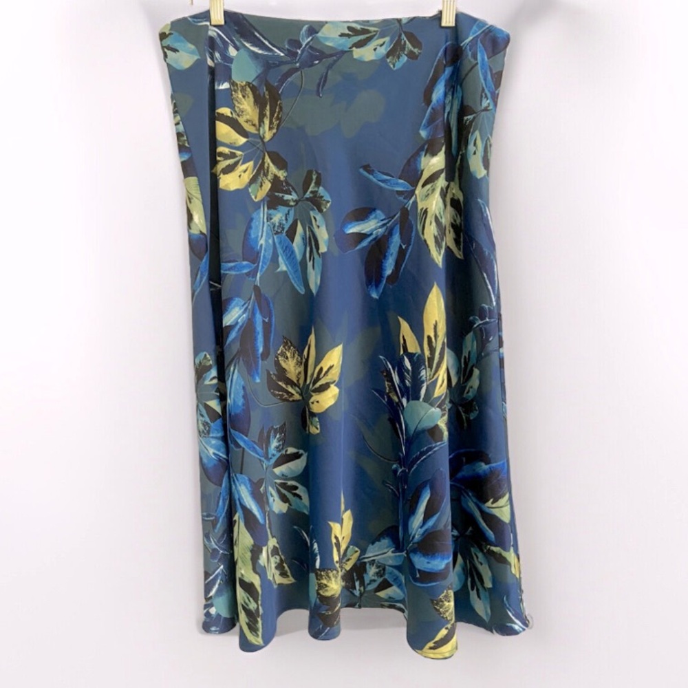 Worthington Blue Floral Midi Skirt